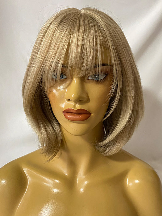 Chin Length Layered Straight Blonde Human Hair Celebrity  Wigs