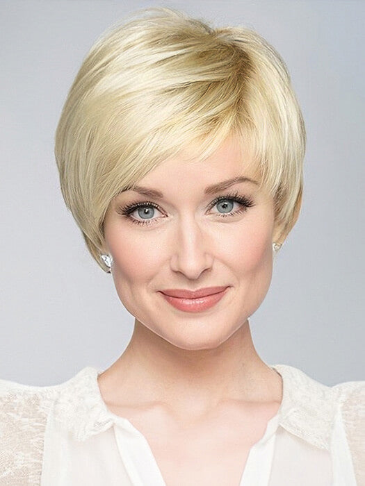 Pixie Short Straight Wigs Blonde Synthetic Wigs